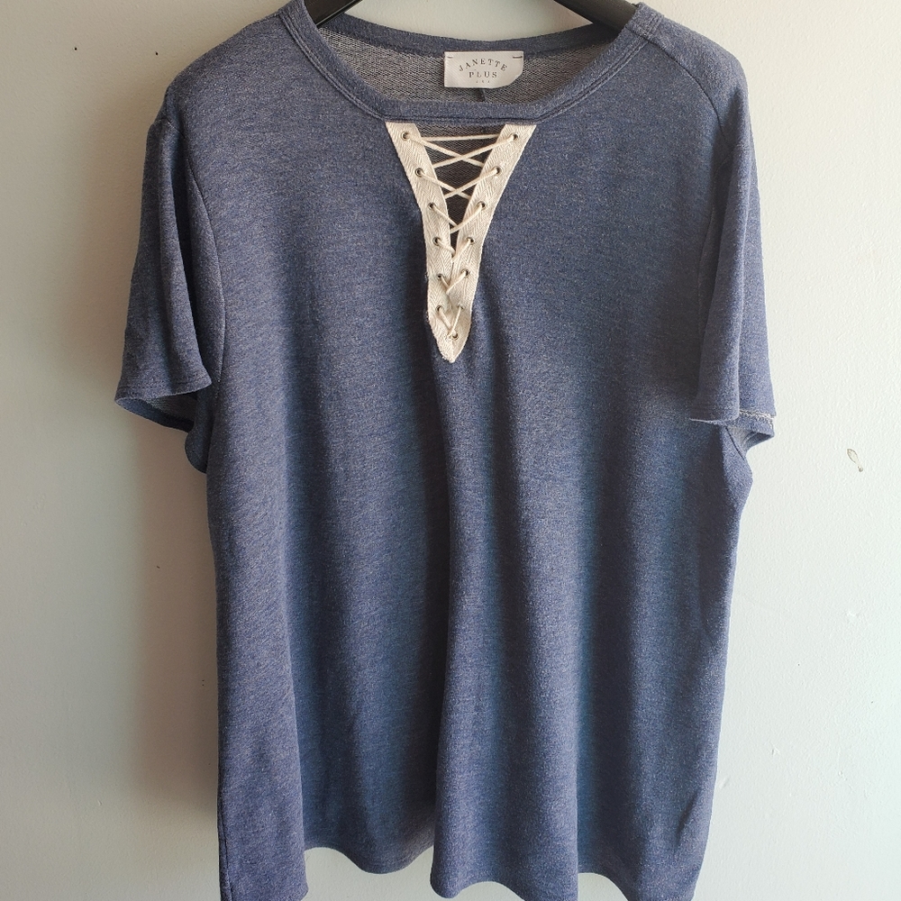 Sale😊😊Janette Plus brand top, 2x